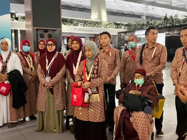 Momen perjalanan umroh jamaah Shoja Travel (3)