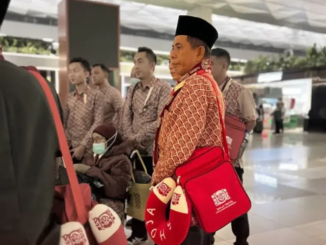 Momen perjalanan umroh jamaah Shoja Travel (12)